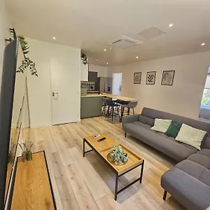 Le 14b Appartement